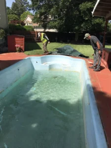 Remove A Pool of Virginia Experts Working on an Outdoor Pool