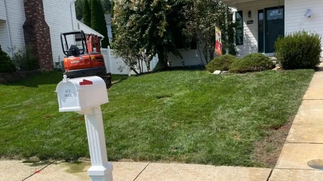 We are now moving our equipments to the site for demolition.